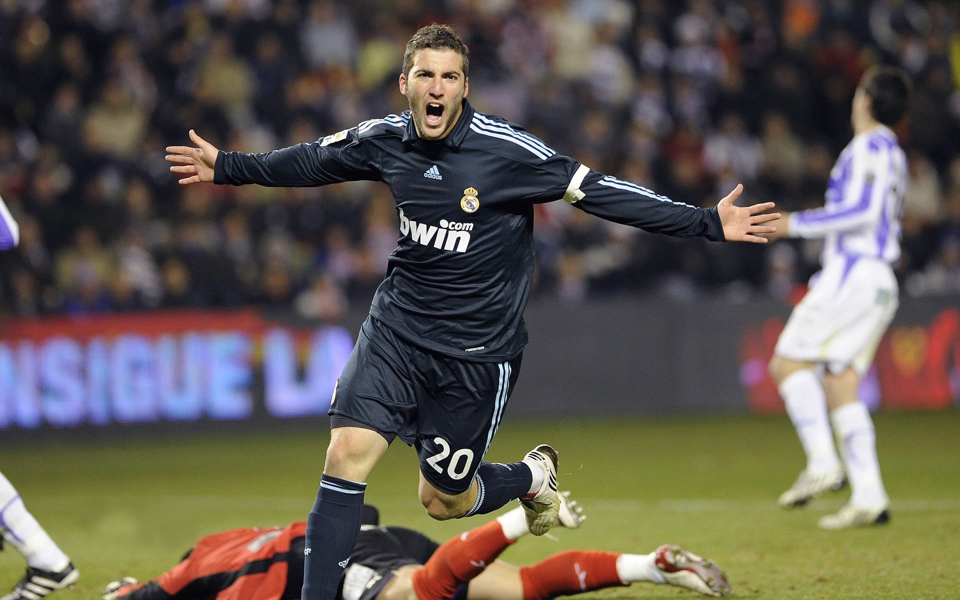 星际争霸2“银河争霸”行业最高水平对决即将来临，银河星际争霸指南